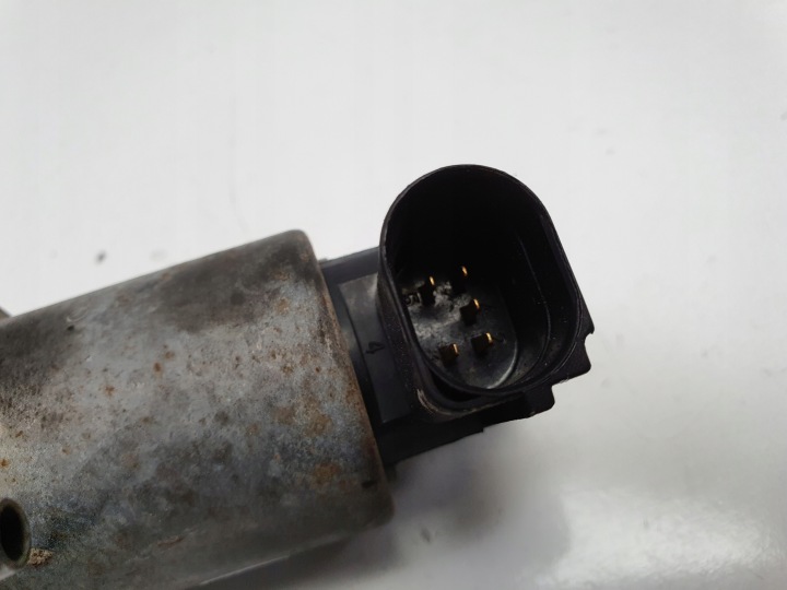 фото №8, Vw new beetle 1.6 8v клапан egr 06a131501f