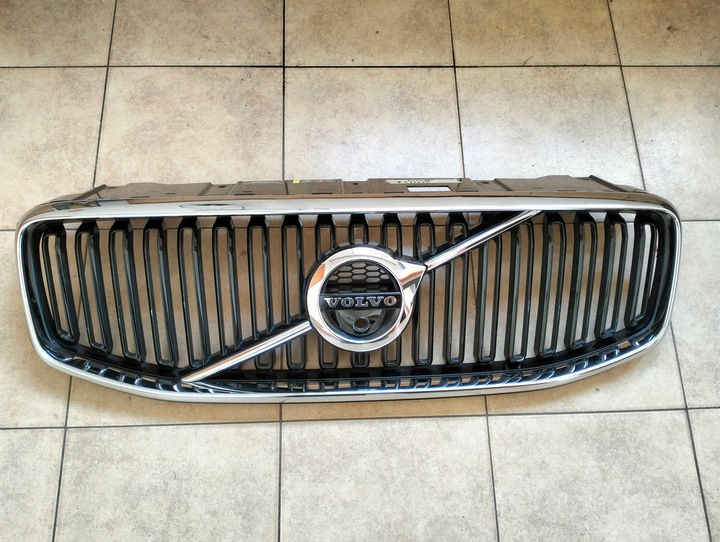 фото №1, Volvo xc60 ii 2018 - решітка радіатора решітка na камера