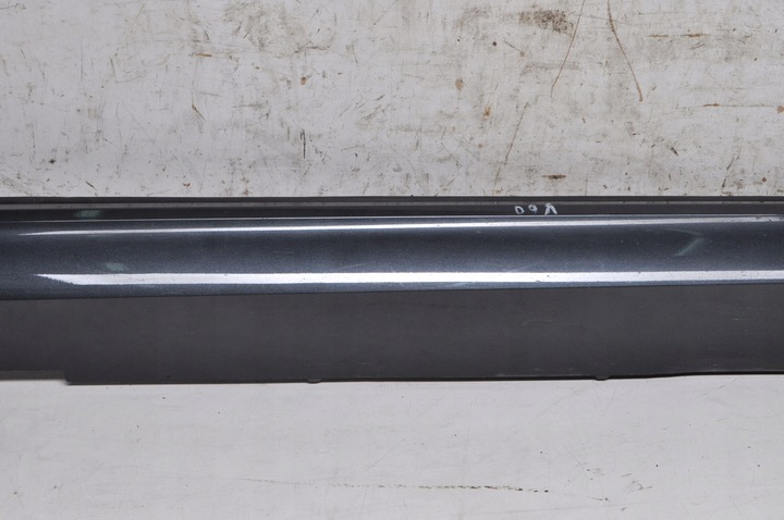 фото №6, Volvo s60 iii v60 ii планка накладка порогова права 31448912