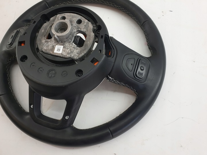 фото №9, Руль кожаный мультифункция jeep wrangler jl 18-2 белая nić 639978710e