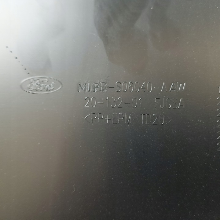 фото №6, Ford bronco sport 20- бардачок пассажира usa m1pb-s06040-aaw