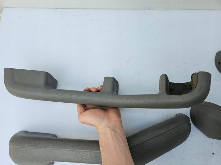 фото №10, Ручки підлокітники двері audi v8 d11 bose світлий 100 200 5000 c3