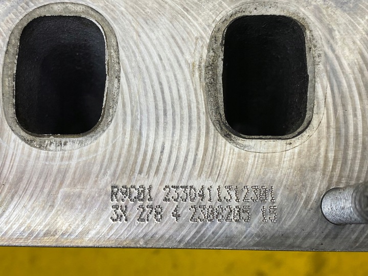 фото №11, Головка двигателя 110422959r vito w447 w205 c200 1.6 dci r9ma500 8150-1