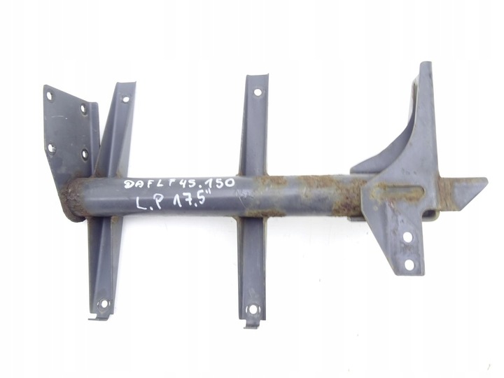 фото №1, Daf lf 45 55 01-13 крепление подкрылки крыльев левый перед 17,5”