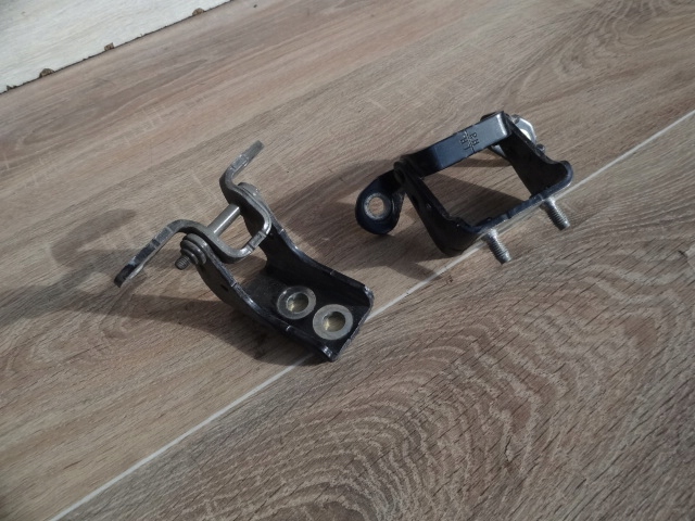 фото №1, Nissan micra k14 2017 петлі двері лівий зад kpl