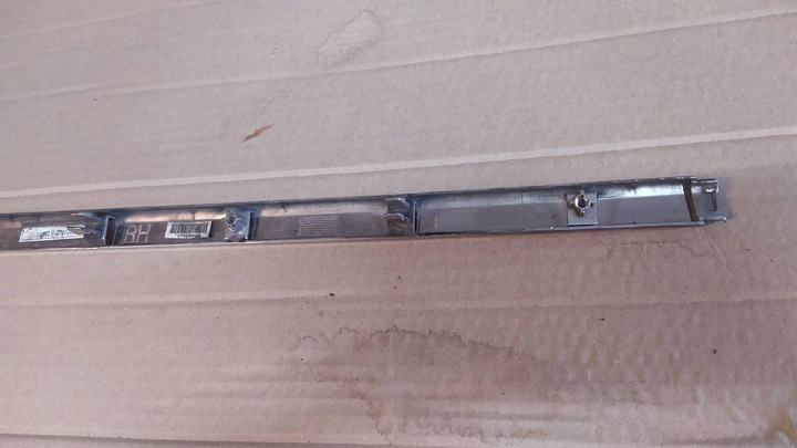 фото №2, Optima iv 16- планка правая хром накладки пороговой