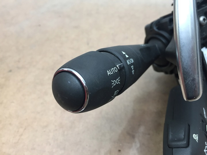 фото №3, Citroen ds7 підкермові важелі перемикач комбінований стрічка