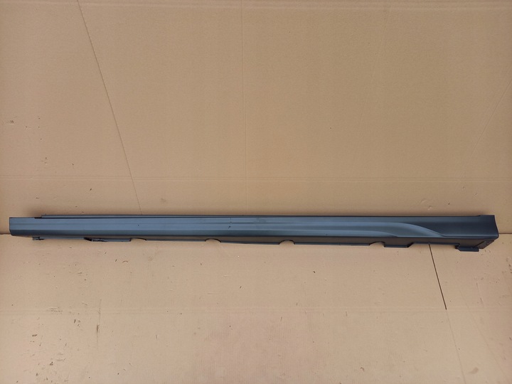 фото №1, Hyundai kona электрический планка пороговая левая оригинал!