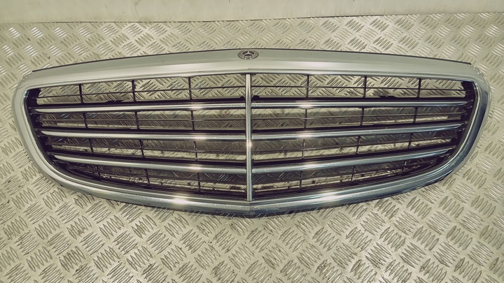 фото №9, Решётка mercedes c класс w 205 exclusive рестайлинг 18-21 a2058806606 оригинал