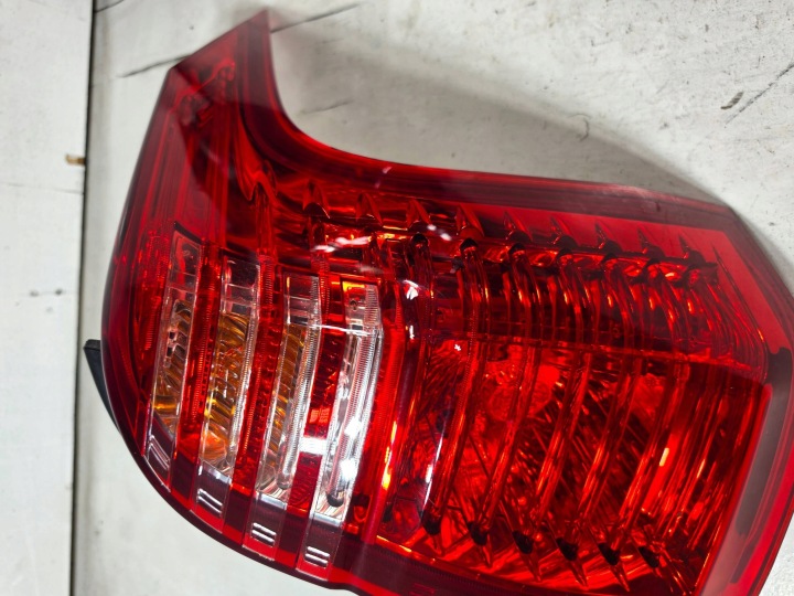 фото №8, Peugeot 5008 i рестайлинг 13- 9672666680 правое зад правая задняя фара led eu оригинал