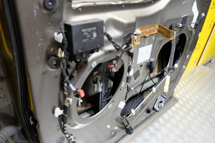 фото №11, Ford f f150 2015- двері перед праві підйомник usa