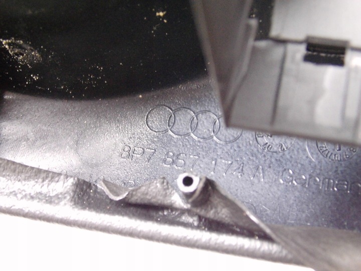 фото №9, Підлокітник ручка обшивка 8p7867174a audi a3 8p cabrio праві оригінал