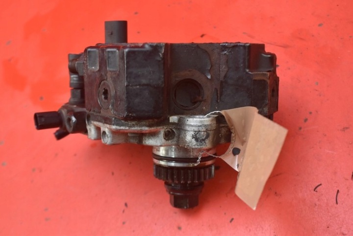фото №6, Насос паливна рейка  639939 a6400700601 smart forfour 1 i 1.5 dci 95 km 04-06