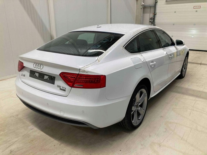 фото №16, Audi a5 8t рестайлінг s-line комплектний зад бампер кришка лампи bez фарбування ls9r