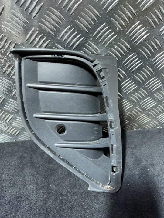 фото №1, Решітка бампера pdc лівий перед передня vw id4 id.4 11a807819