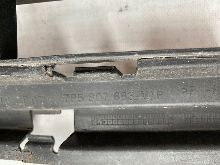 фото №9, Porsche cayenne ii 7p рестайлинг 14-17 решётка бампера средняя перед 7p5807683m