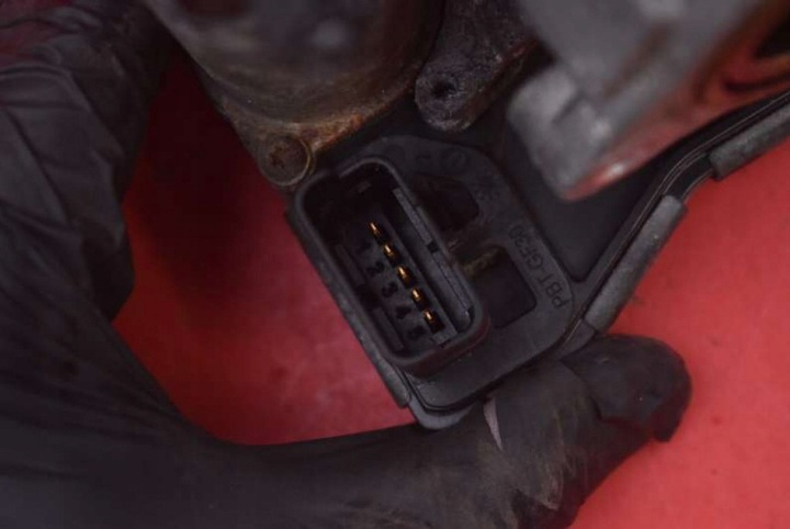 фото №9, Дросельна заслінка 9687888280 citroen c5 ii x7 iii 2.2 hdi 170 km 08-17