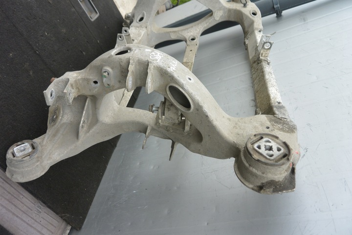 фото №5, Підрамник балка підвішування зад tesla модель s 12-16