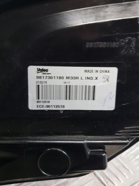 фото №10, Лампа левая зад оригинальный номер 9817301180 peugeot 301 рестайлинг 18r- европа