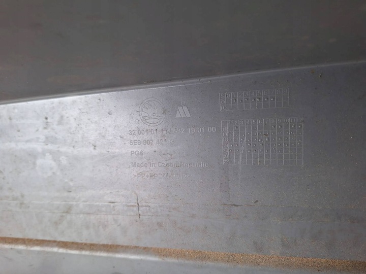 фото №6, Skoda octavia iii 5e9 универсал бампер зад 5e9807421 g оригинал