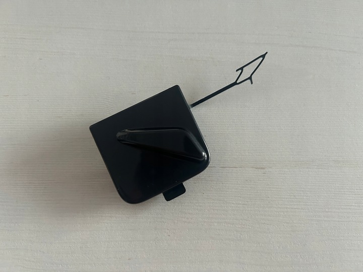 фото №1, Cupra born 2021- заглушка фаркоп перед 10e сірий оригінал