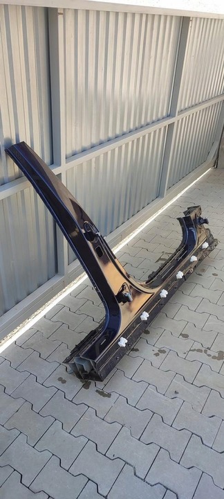 фото №2, Mercedes gle53 a167 порог стойка правые 890