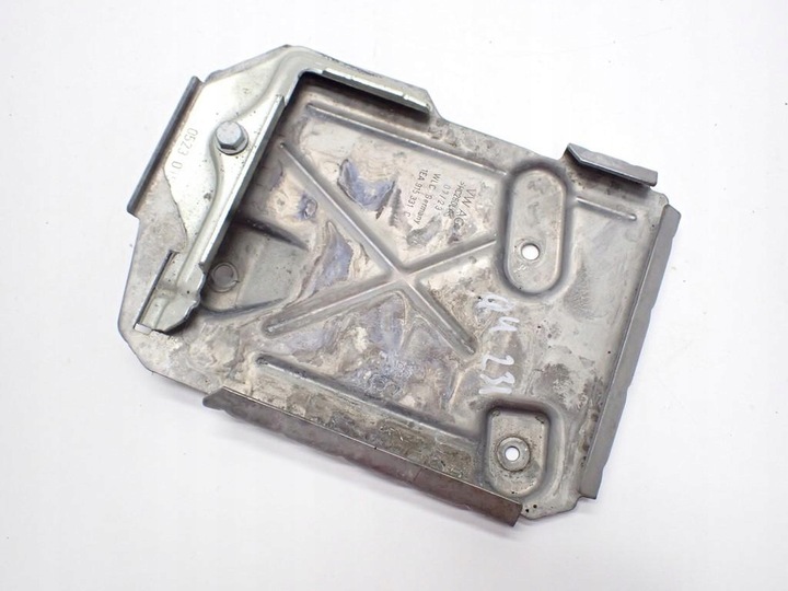 фото №1, Основание крепление акумулятора 1ea915331c audi q4 e-tron 23r