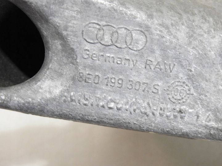 фото №8, Лапи двигуна ліва audi a4 b7 2.0 tdi 8e0199307s