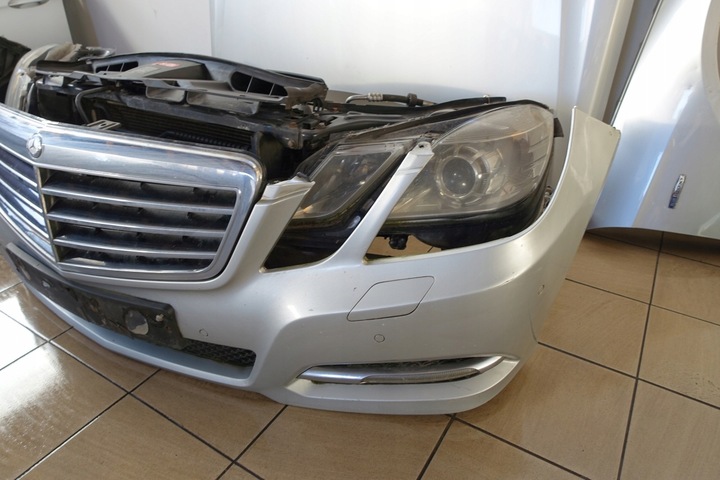 фото №4, Mercedes w212 перед капот бампер pas переднє підсилювач 2.2 775