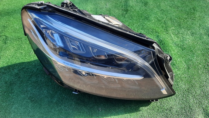 фото №1, Mercedes c-klasa w205 рестайлинг полный led лампа передняя
