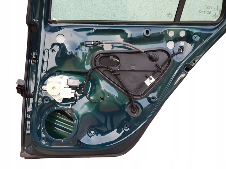 фото №9, Gd vw golf vii 7 универсал аксессуар lr6z дверь правые перед зад комплектные