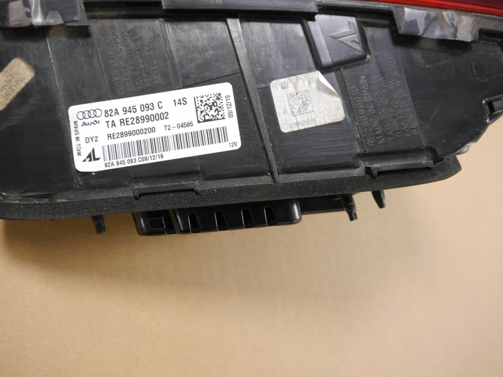 фото №3, Audi a1 82a лампа зад led 82a945093c