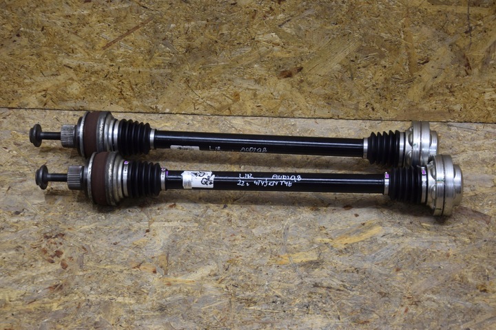 фото №1, Полуось зад левая правая 4m0501203d audi q8 q7 4tyśkm 22r оригинал новая