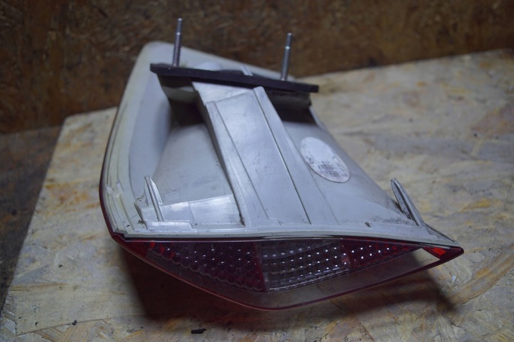 фото №10, Ford kuga mk1 лампа лівий зад c2145