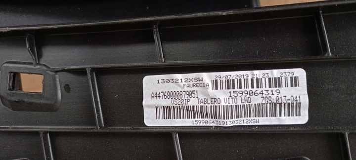 фото №8, Панель роздавальна консоль mercedes vito 447 a4476800087 a4476890147 оригінал