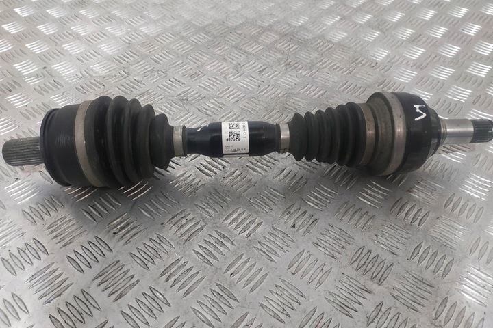 фото №10, Напіввісь передня ліва mercedes-benz gla x156 a2463301201 1.6l бензин