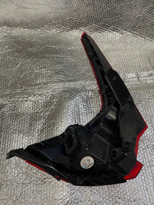 фото №3, Volvo xc60 ii 17- лампа права зад задня led usa