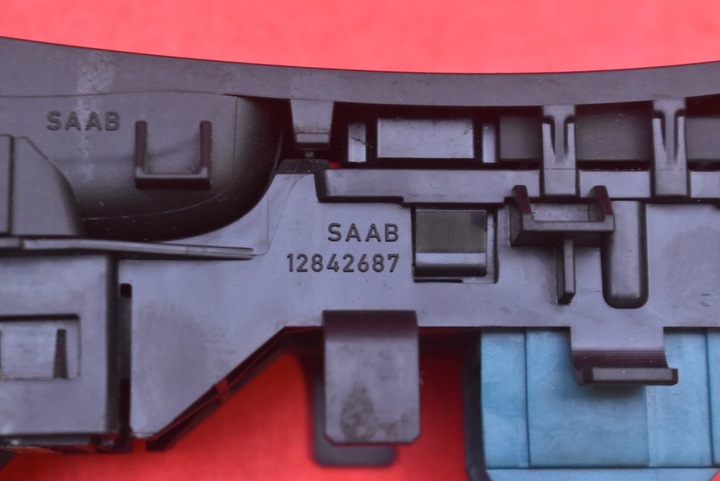 фото №9, Кнопка гальма ручного 12768548 saab 9-5 95 2 ii ng 10-12