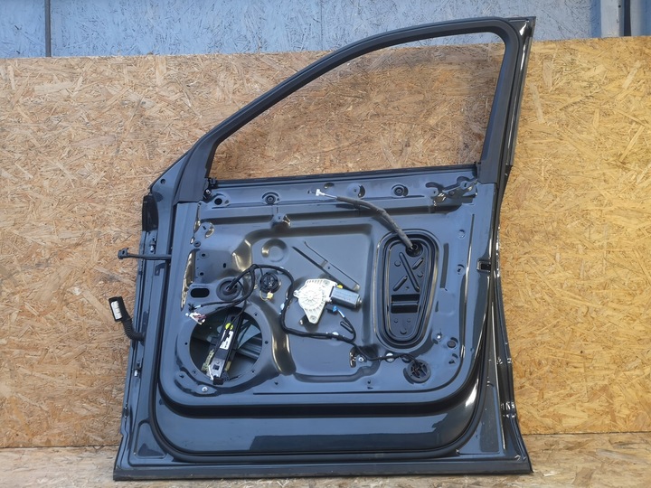 фото №8, Audi q5 80a двері праві перед lx7l do встановлення niemalowane