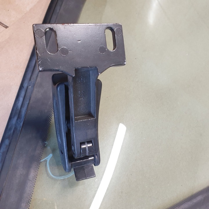 фото №8, Стекло кузовная боковая откидная левая audi a3 8l 3d оригинальный номер