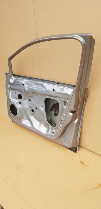 фото №10, Vw golf vii рестайлінг двері праві передні serbrne 5g4831312ac