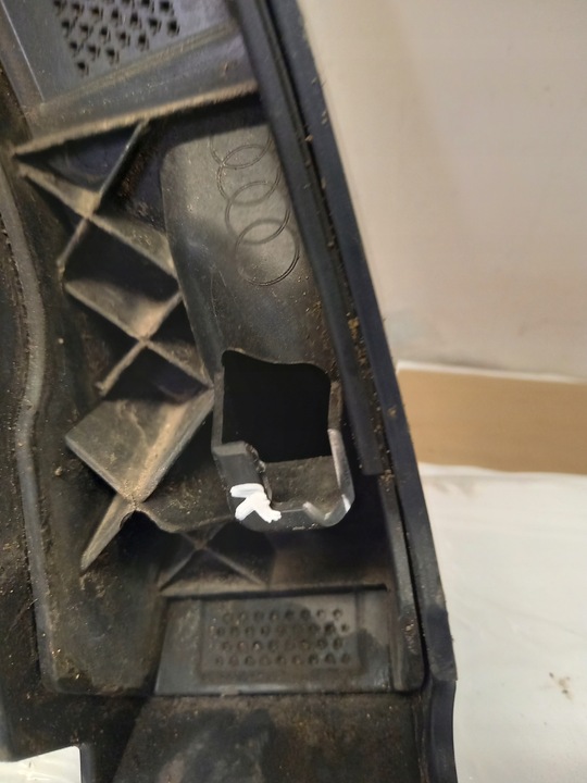 фото №6, Накладка крила лівий зад audi q3 83a ii s-line 83a853817