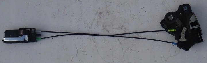 фото №1, Toyota avensis t25 07r замок двері правий перед