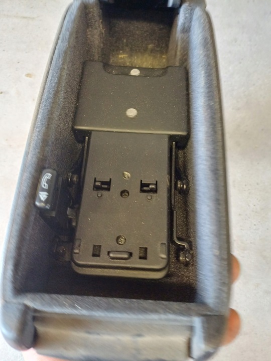 фото №7, Подлокотник audi a6 c5 nr, 4b0864245aa