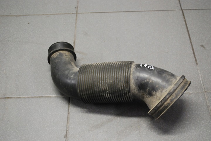 фото №1, Шланг воздуха audi a8 d2 2.5 tdi 4d0145747