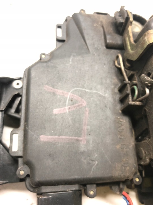 фото №4, Замок дверь 1j0837867 volkswagen golf vag