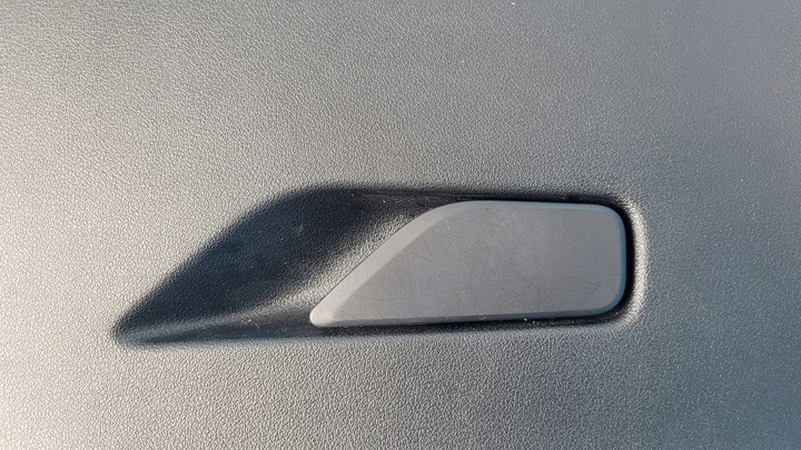 фото №11, Bmw x1 u11 23r бардачок пассажира 2607192x