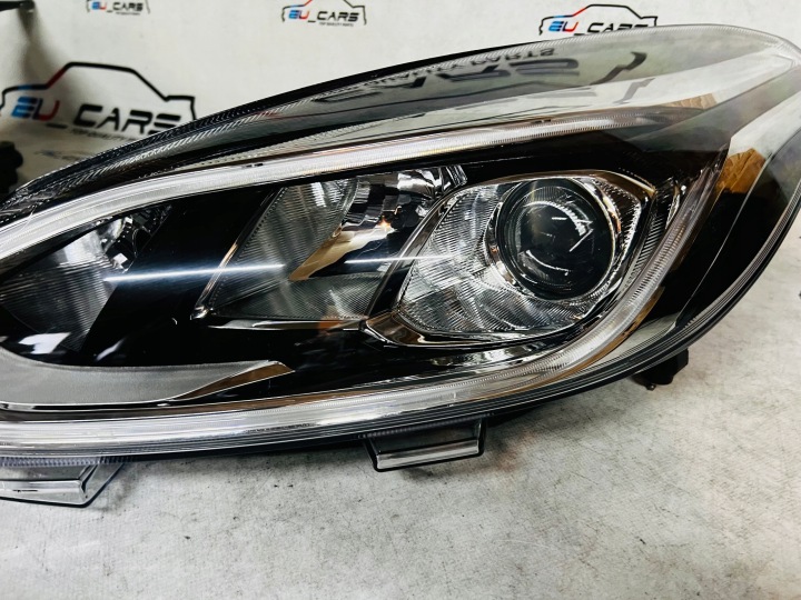 фото №8, Ford fiesta mk8 фара права ліва перед лінза