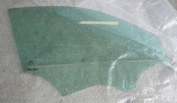 фото №1, Стекло правая перед volvo xc40