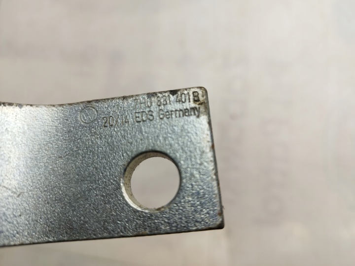 фото №10, Vw t5 петля двері лівий перед 7h0831401b